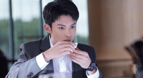 一哥爆料王鹤棣视频大全,一哥爆料背后的精彩瞬间 第3张 一哥爆料王鹤棣视频大全,一哥爆料背后的精彩瞬间 第3张